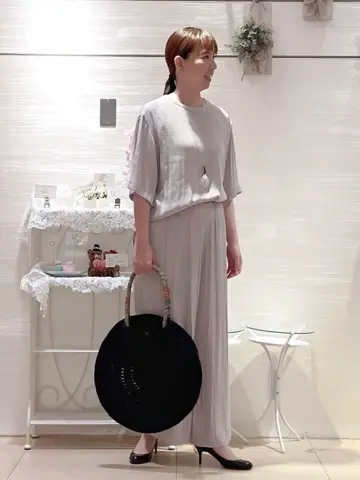 自由区 丸尾 コーディネート画像