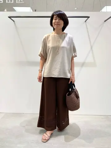 自由区 成川 コーディネート画像