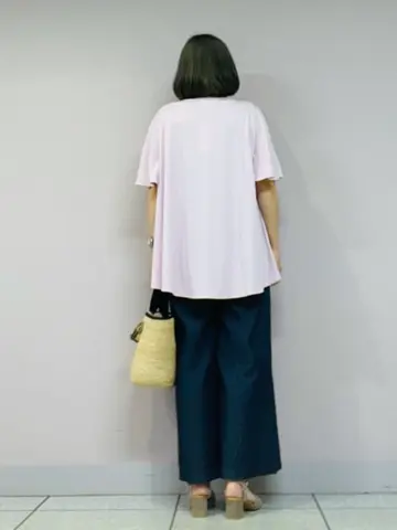 自由区 早川 コーディネート画像