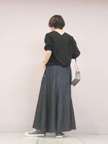 自由区 浅野 コーディネート画像