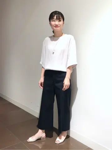 自由区 古宮 コーディネート画像