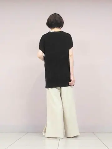 自由区 浅野 コーディネート画像