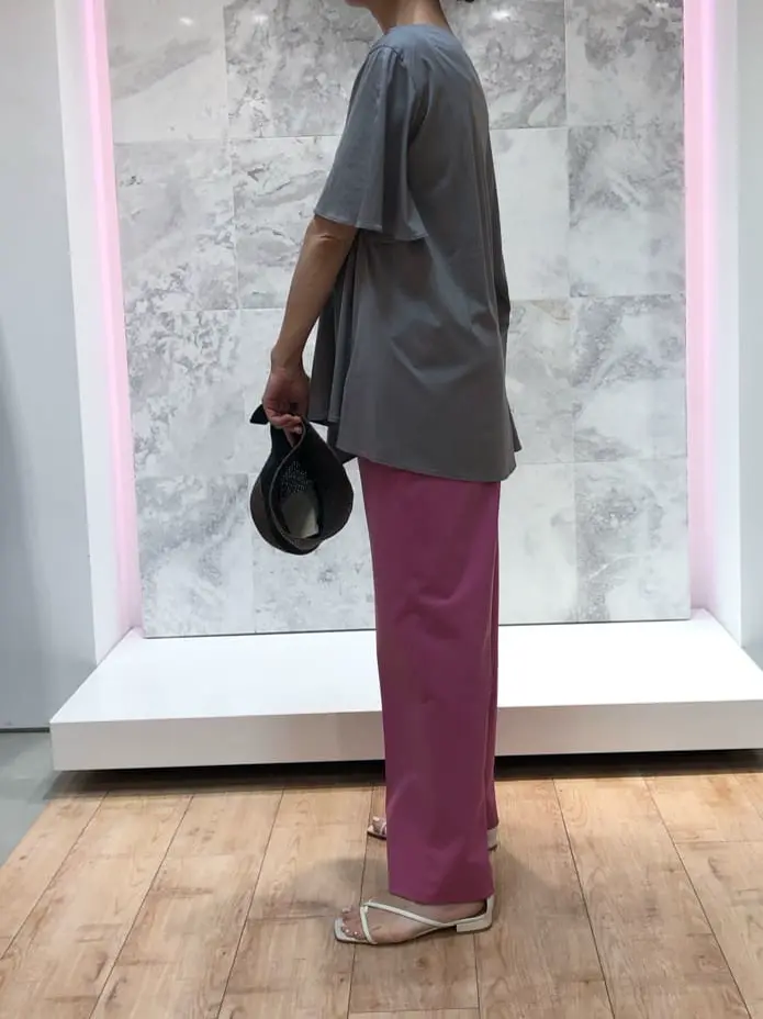 自由区 中尾 コーディネート画像