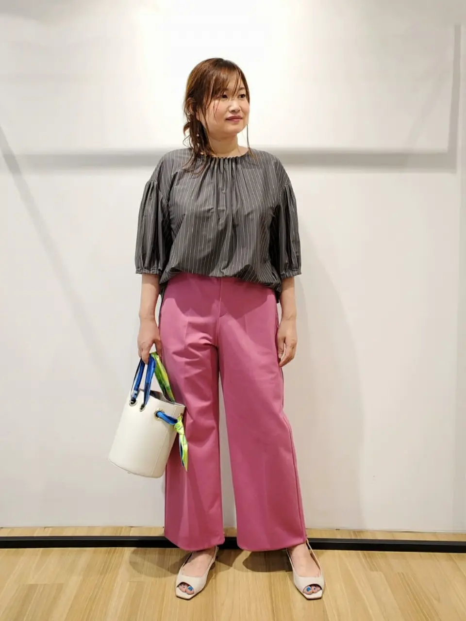 自由区 eri コーディネート画像