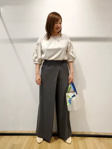 自由区 eri コーディネート画像