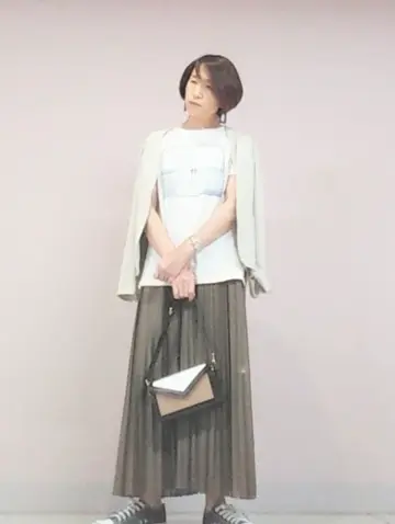 自由区 浅野 コーディネート画像