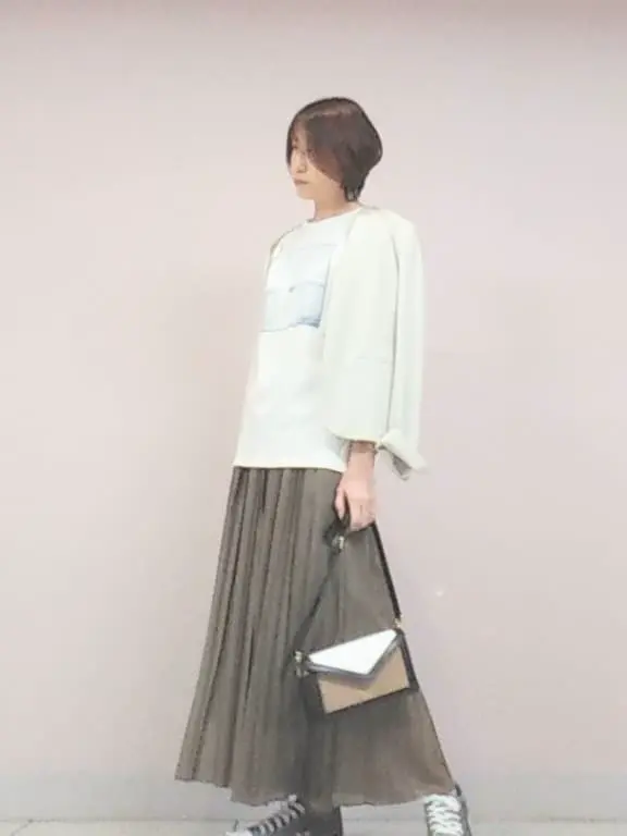 自由区 浅野 コーディネート画像