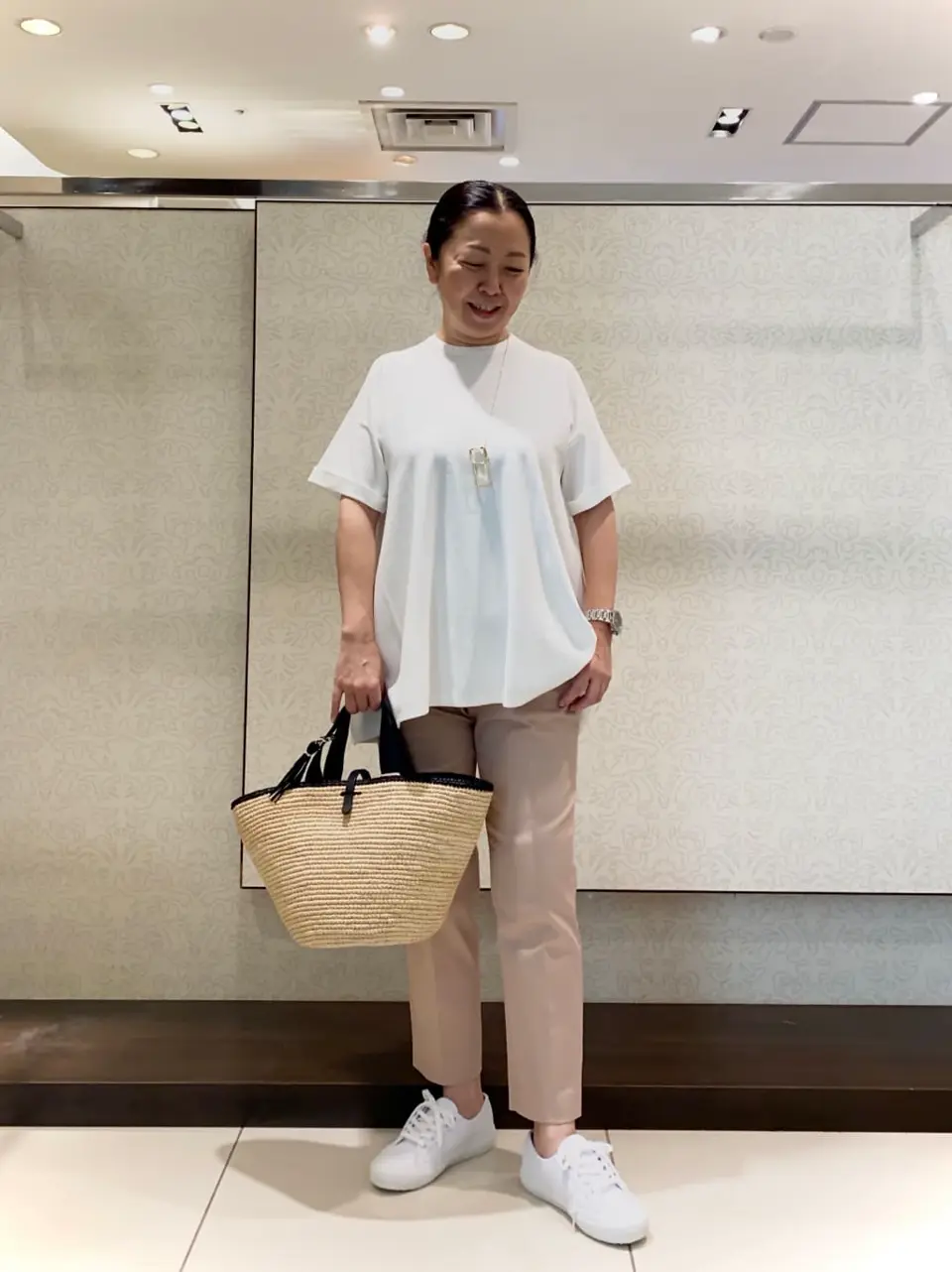 自由区 須山 コーディネート画像