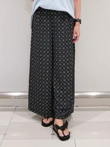 自由区 奥山 コーディネート画像