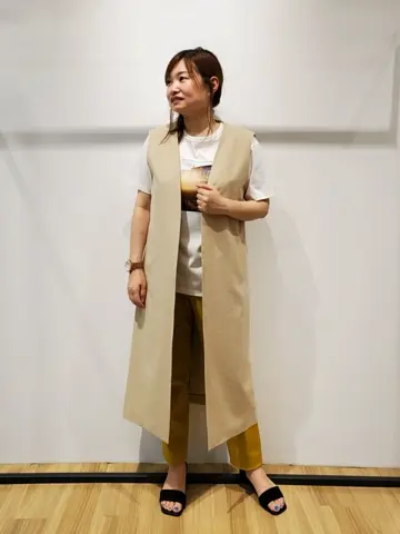 自由区 eri コーディネート画像