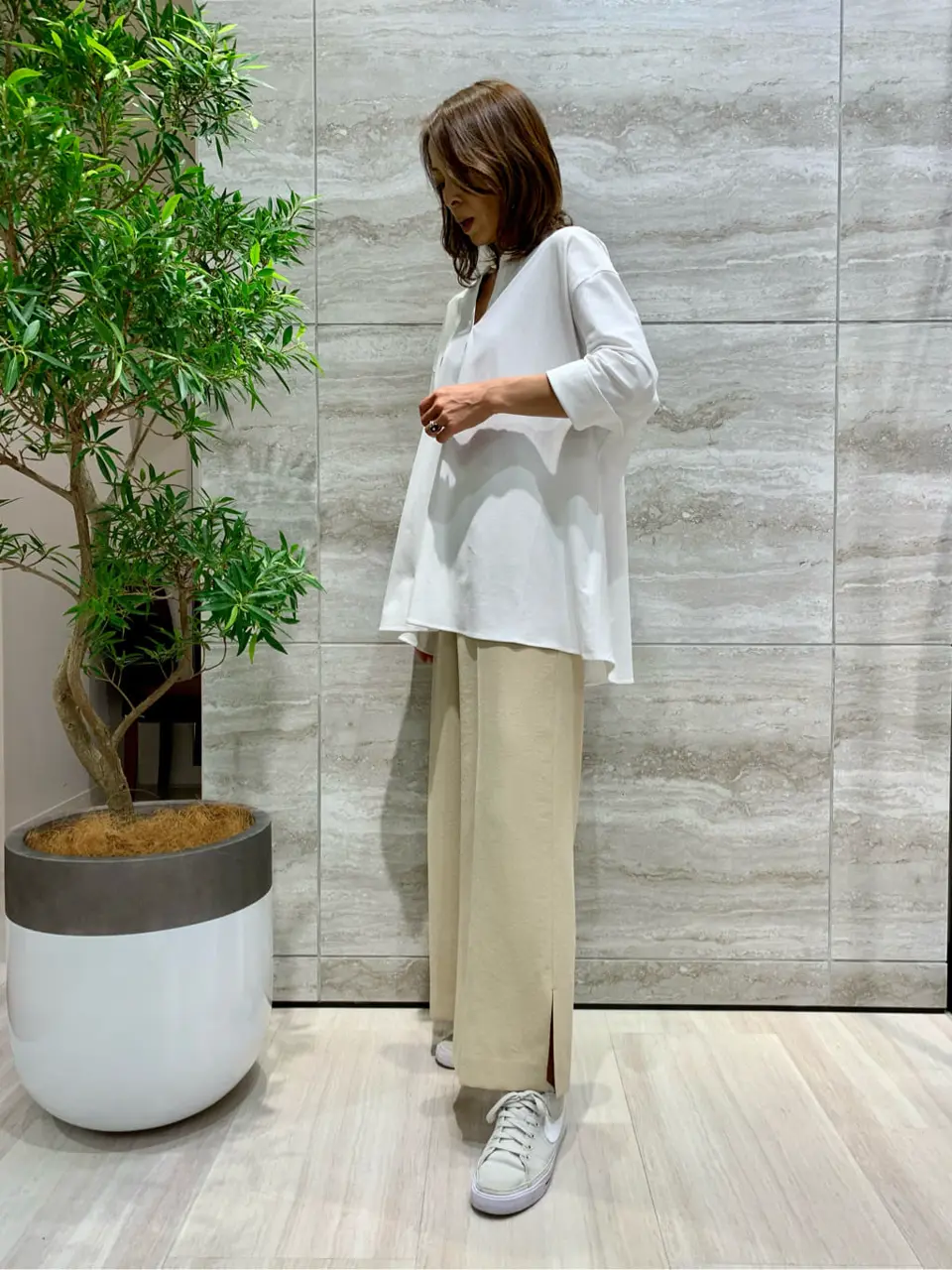 自由区 Ishii コーディネート画像