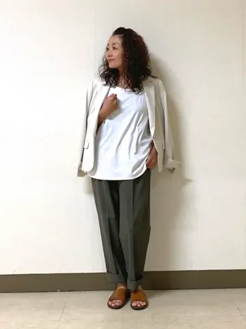 自由区 坂本 コーディネート画像