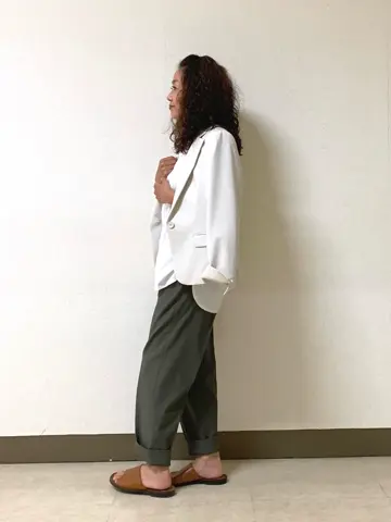 自由区 坂本 コーディネート画像