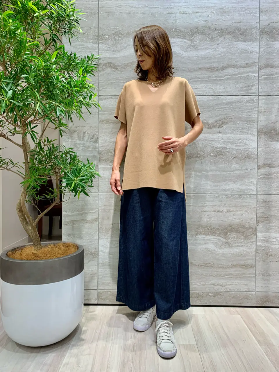 自由区 Ishii コーディネート画像