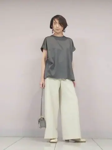 自由区 浅野 コーディネート画像