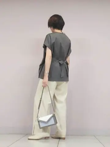 自由区 浅野 コーディネート画像