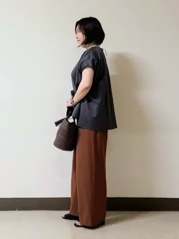 自由区 宇野 コーディネート画像