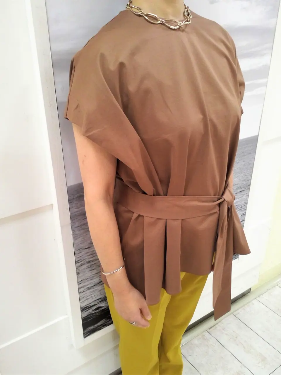 自由区 中鉢 コーディネート画像