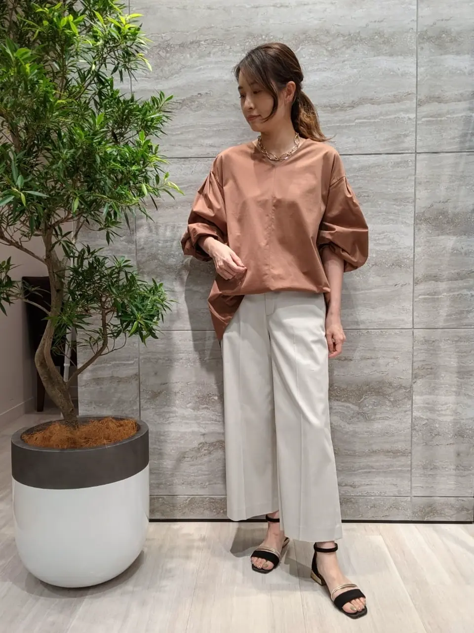 自由区 Nakai コーディネート画像