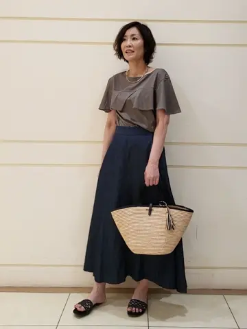 自由区 maruri コーディネート画像