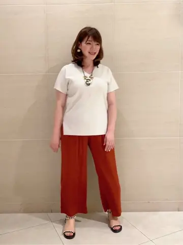 自由区 うめだ コーディネート画像