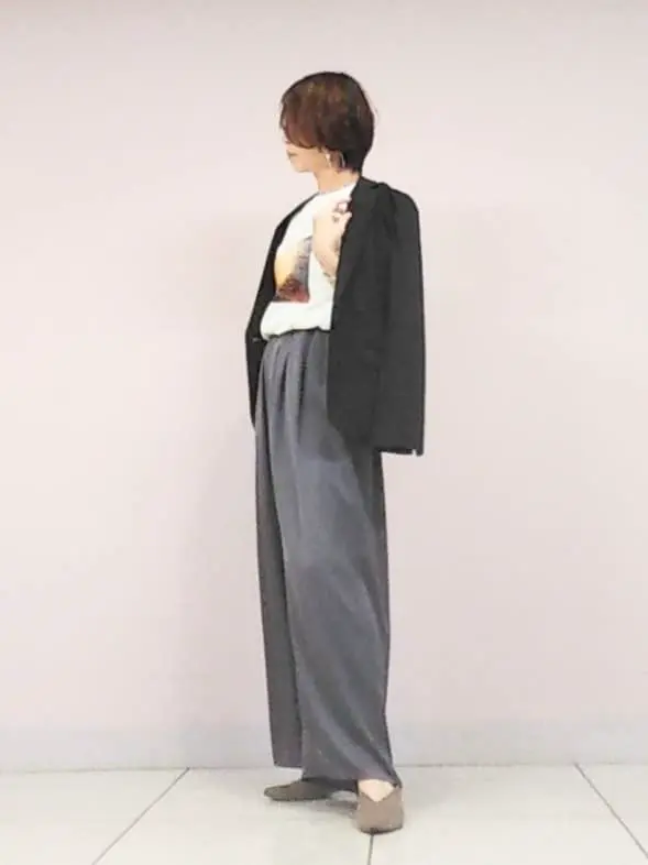 自由区 浅野 コーディネート画像