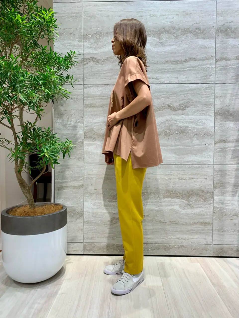 自由区 Ishii コーディネート画像