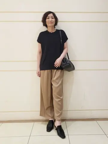 自由区 maruri コーディネート画像