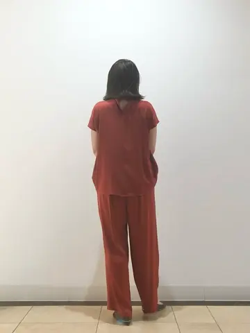 自由区 藤﨑 コーディネート画像