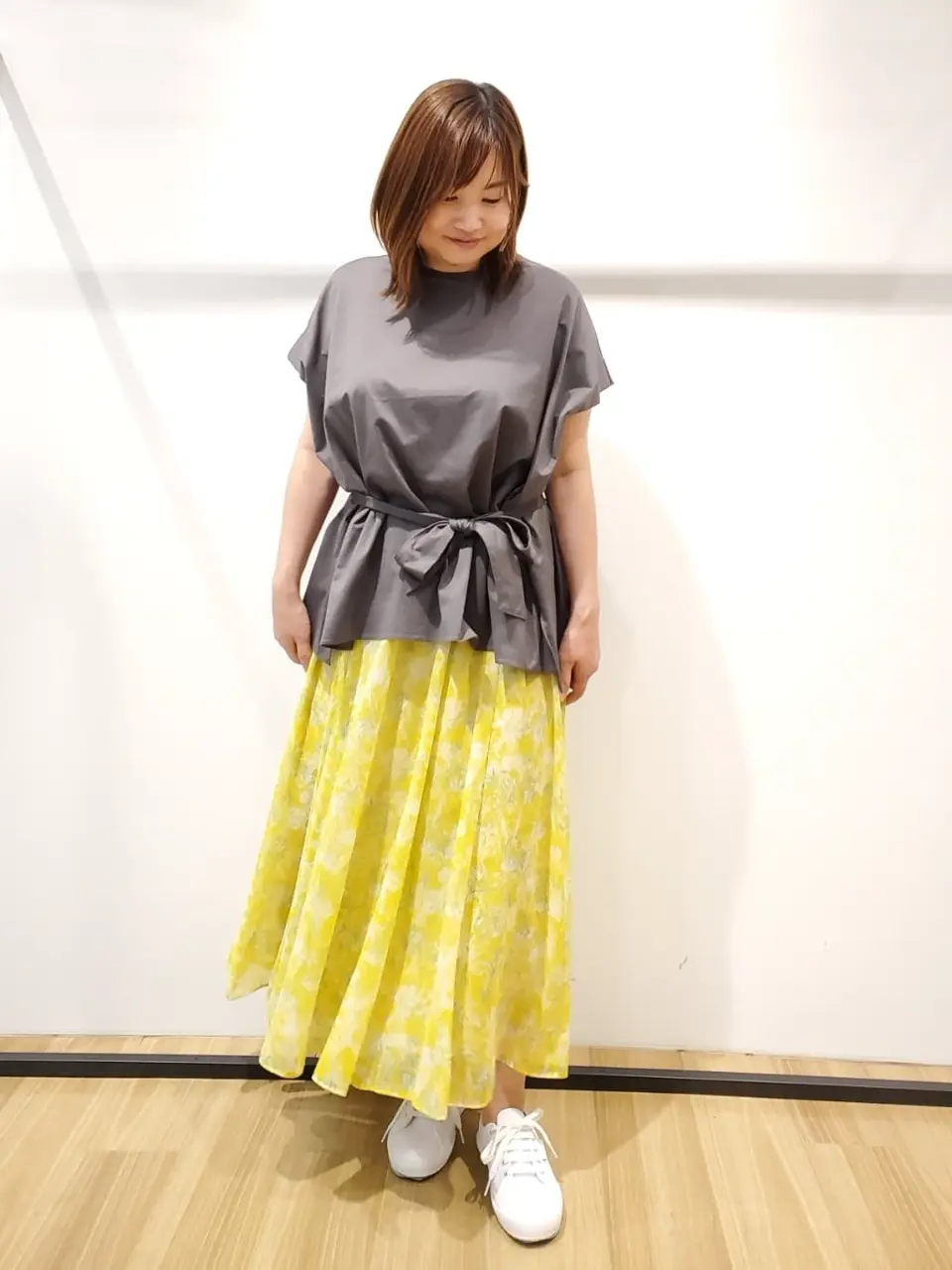 自由区 eri コーディネート画像