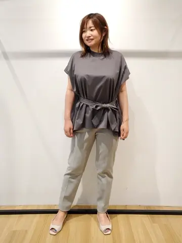 自由区 eri コーディネート画像