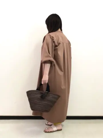 自由区 伊藤 コーディネート画像