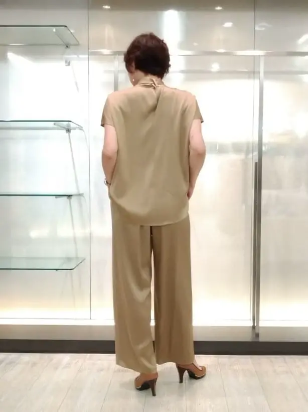 自由区 鶴田 コーディネート画像