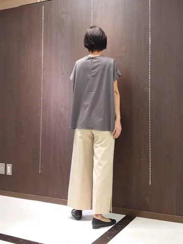 自由区 井上 コーディネート画像