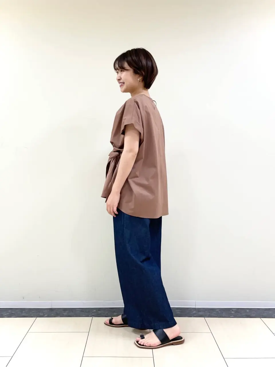 自由区 佐藤 コーディネート画像