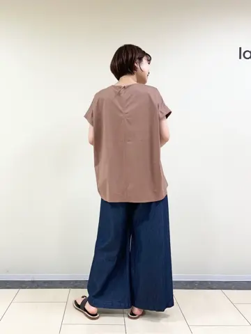 自由区 佐藤 コーディネート画像