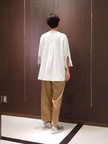 自由区 井上 コーディネート画像