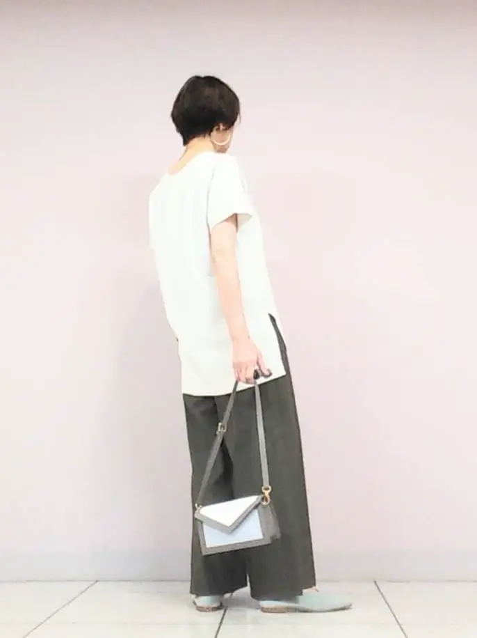 自由区 浅野 コーディネート画像