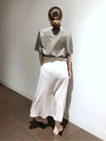 自由区 古宮 コーディネート画像