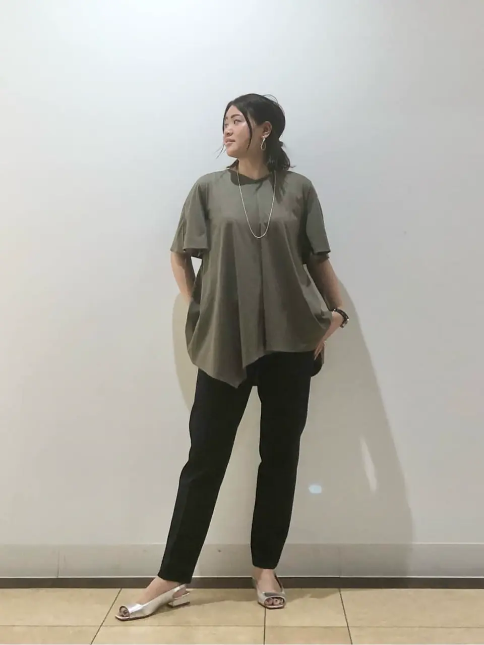 自由区 藤﨑 コーディネート画像