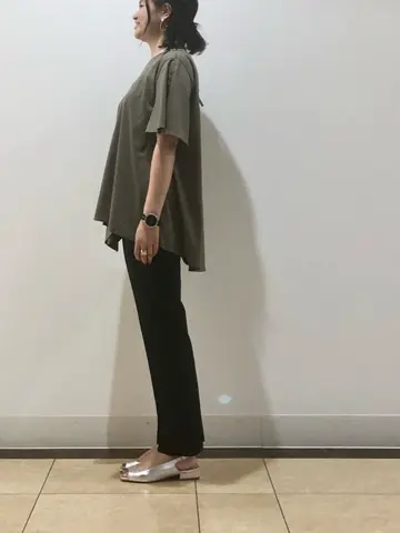 自由区 藤﨑 コーディネート画像