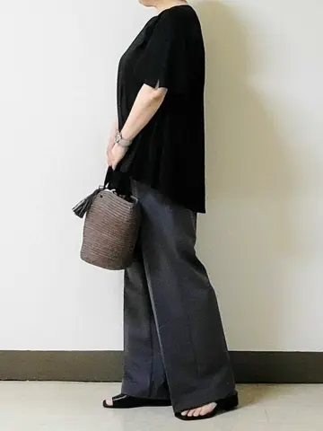 自由区 宇野 コーディネート画像