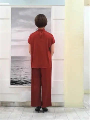 自由区 中鉢 コーディネート画像