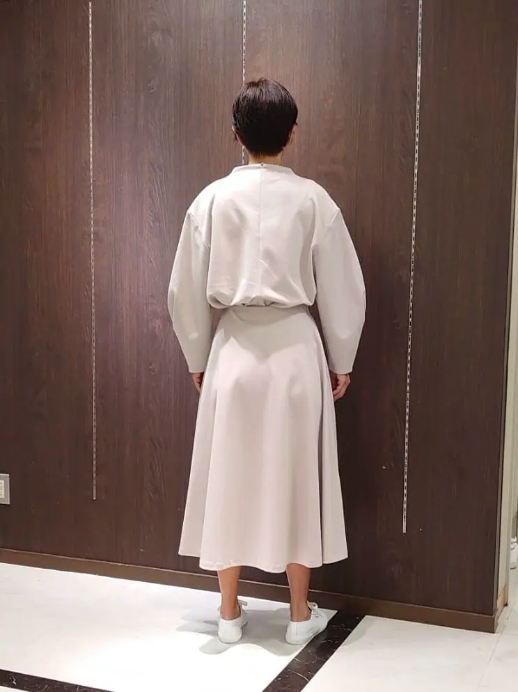 自由区 井上 コーディネート画像