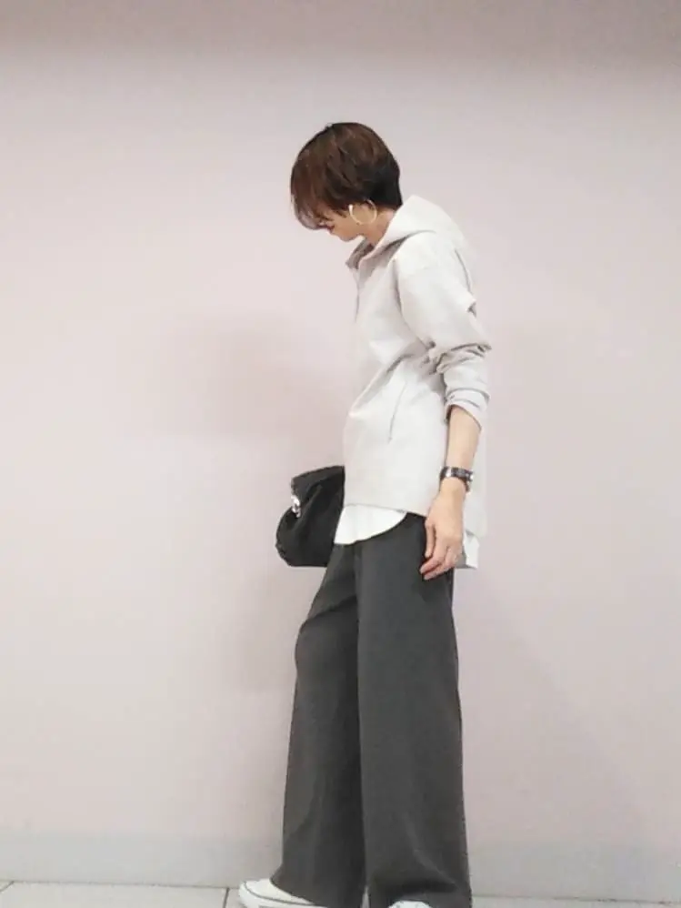 自由区 浅野 コーディネート画像