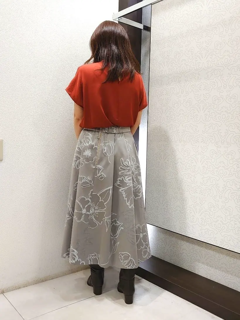 自由区 丸山 コーディネート画像