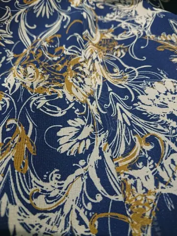 自由区 スタッフ コーディネート画像