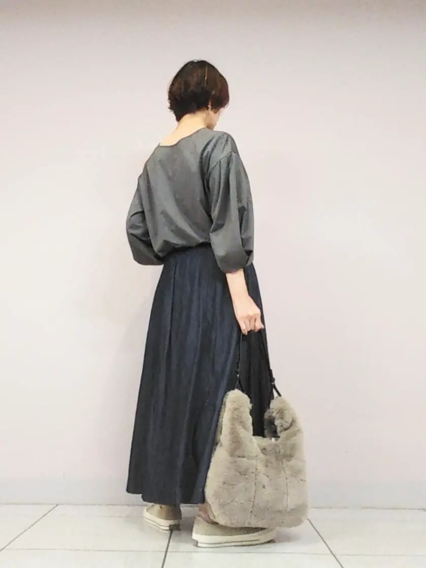 自由区 浅野 コーディネート画像