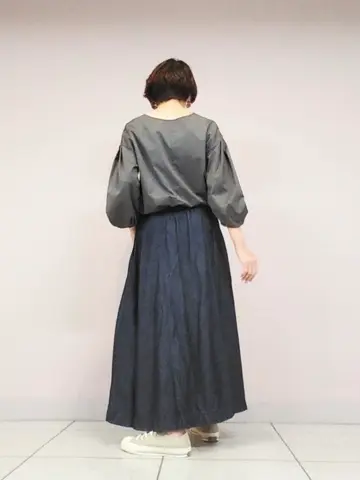 自由区 浅野 コーディネート画像