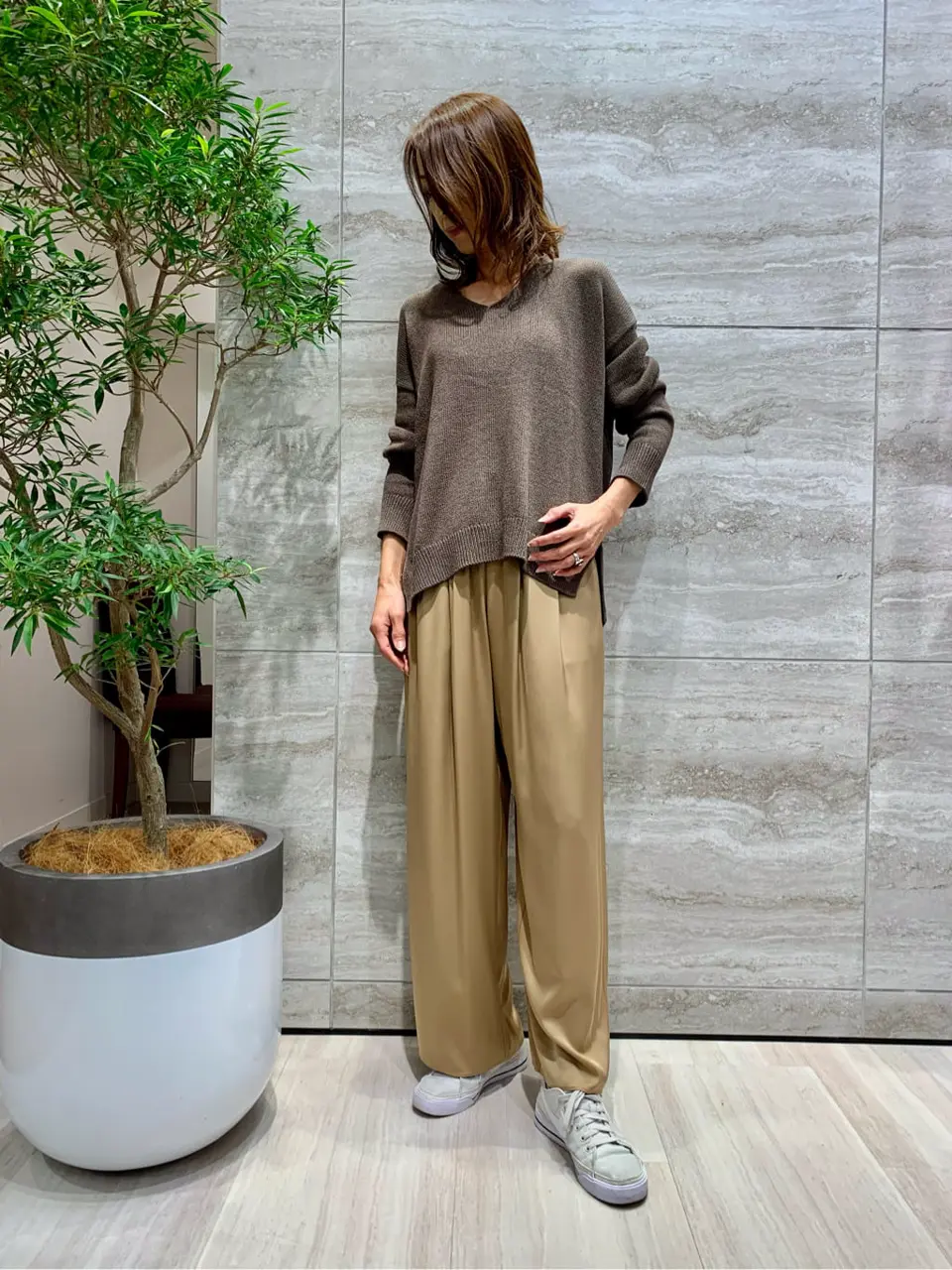 自由区 Ishii コーディネート画像